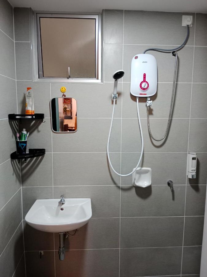 Muslim Homestay At Meru Ίπο Εξωτερικό φωτογραφία