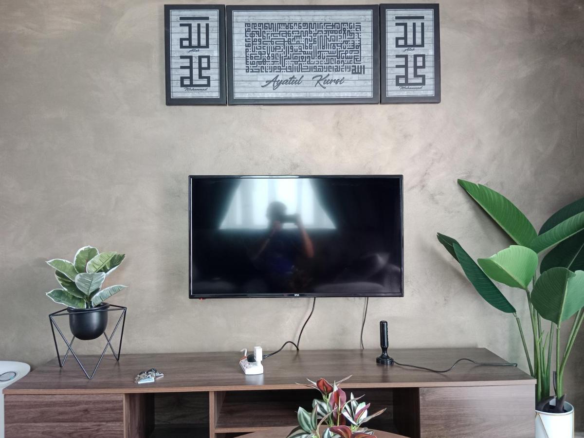 Muslim Homestay At Meru Ίπο Εξωτερικό φωτογραφία